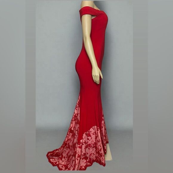 Red Rose Embroidered Lace Mermaid Gown by Cinderella Divine Size 6 - Picture 5 of 14